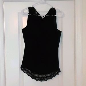 Sleeveless boho blouse